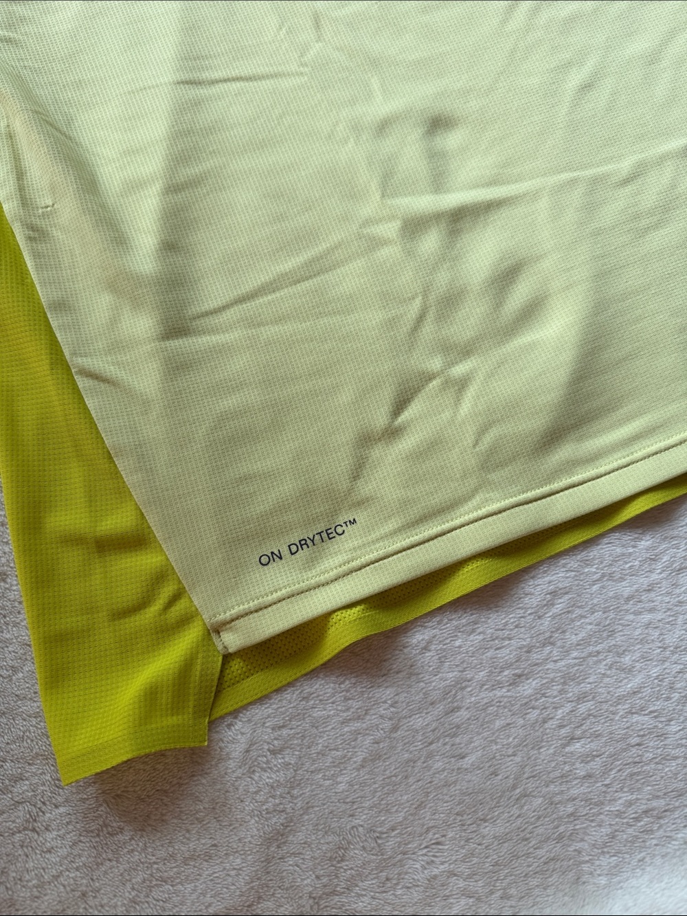 On Running Men's Performance Tee — L - Picture 3 of 6